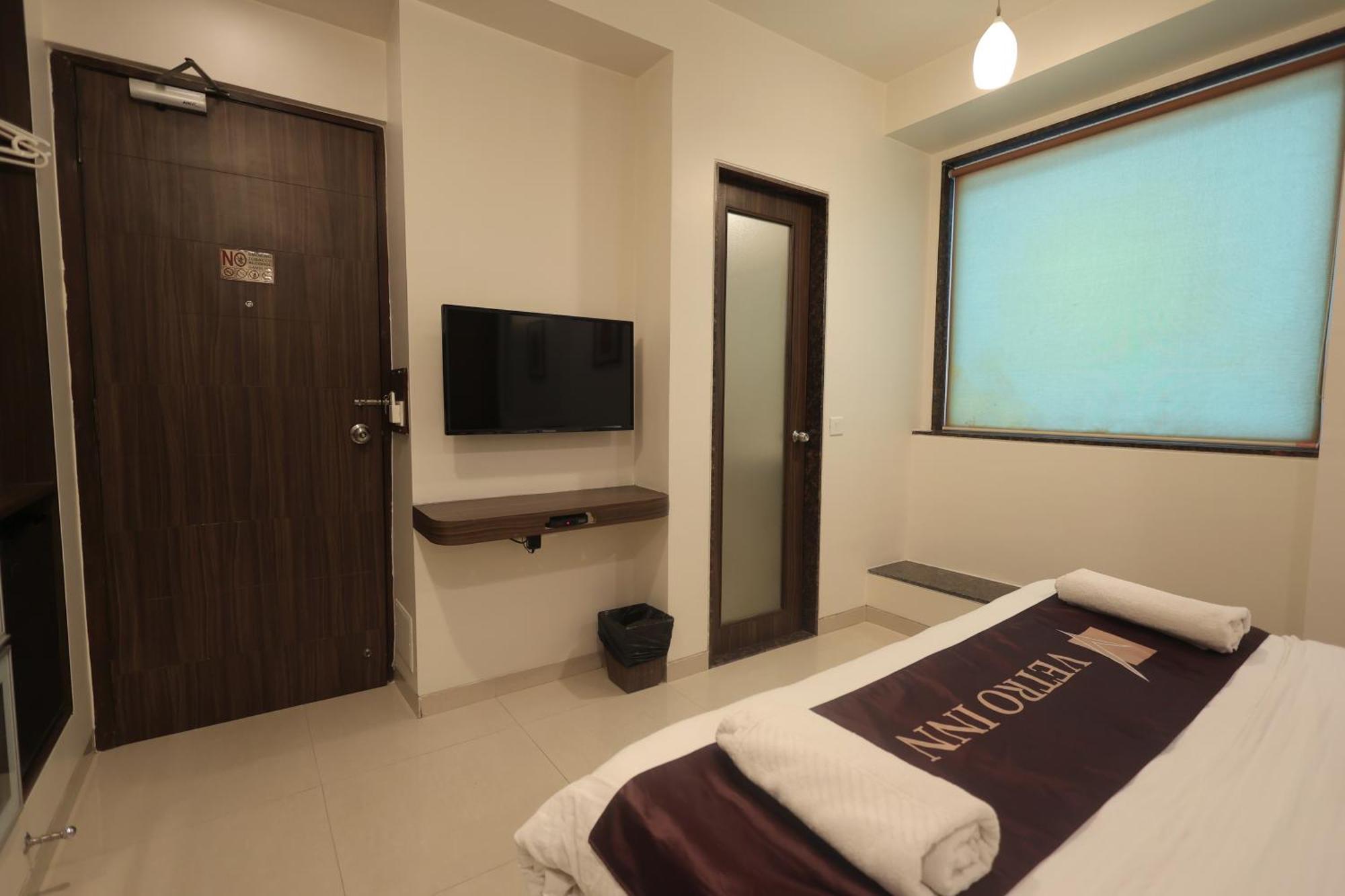Hotel Vetro Inn Σουράτ Εξωτερικό φωτογραφία
